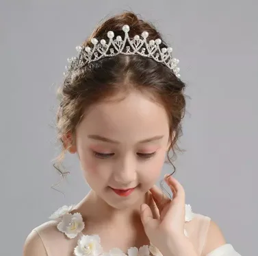 Trendy Silver Rhinestone Pearl Princess Headpiece Crown